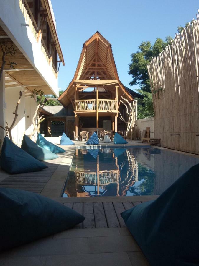 The 5 Brothers Hotel Gili Trawangan Exterior foto