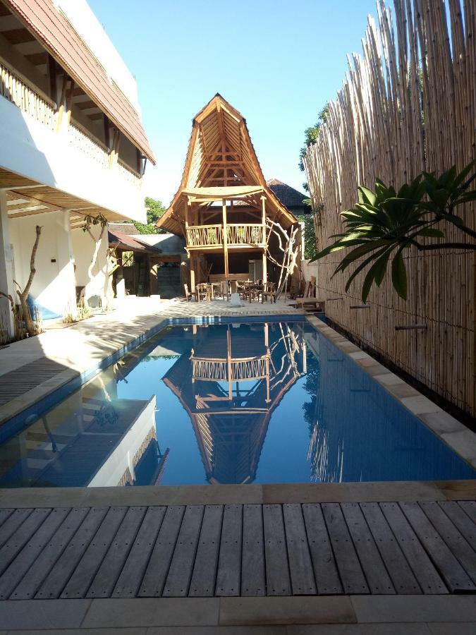 The 5 Brothers Hotel Gili Trawangan Exterior foto